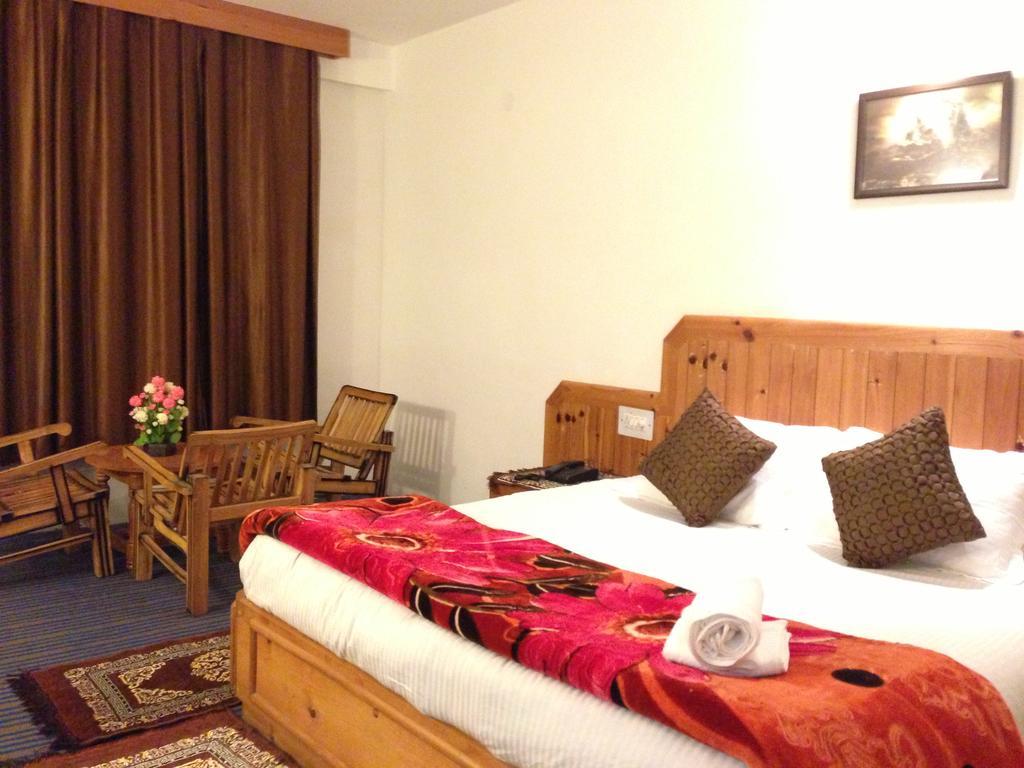 Akash Hills Hotel Manali  Luaran gambar