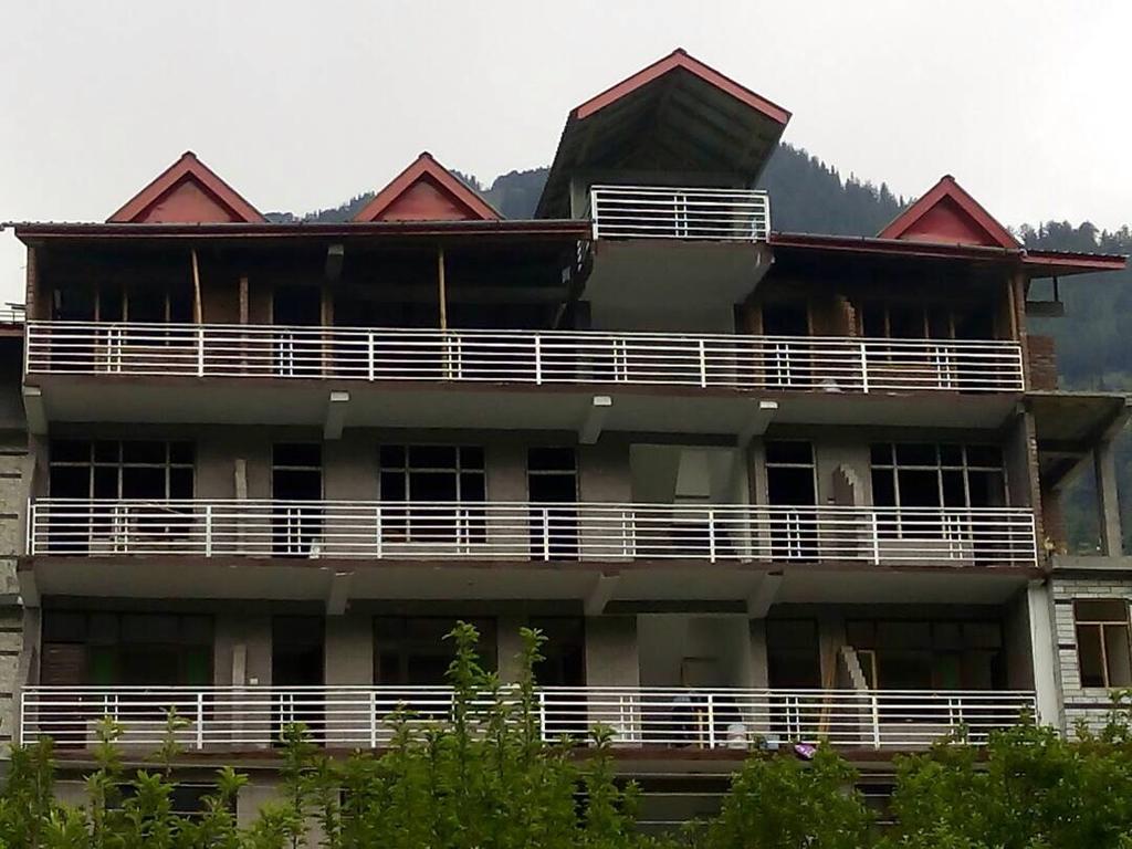 Akash Hills Hotel Manali  Luaran gambar