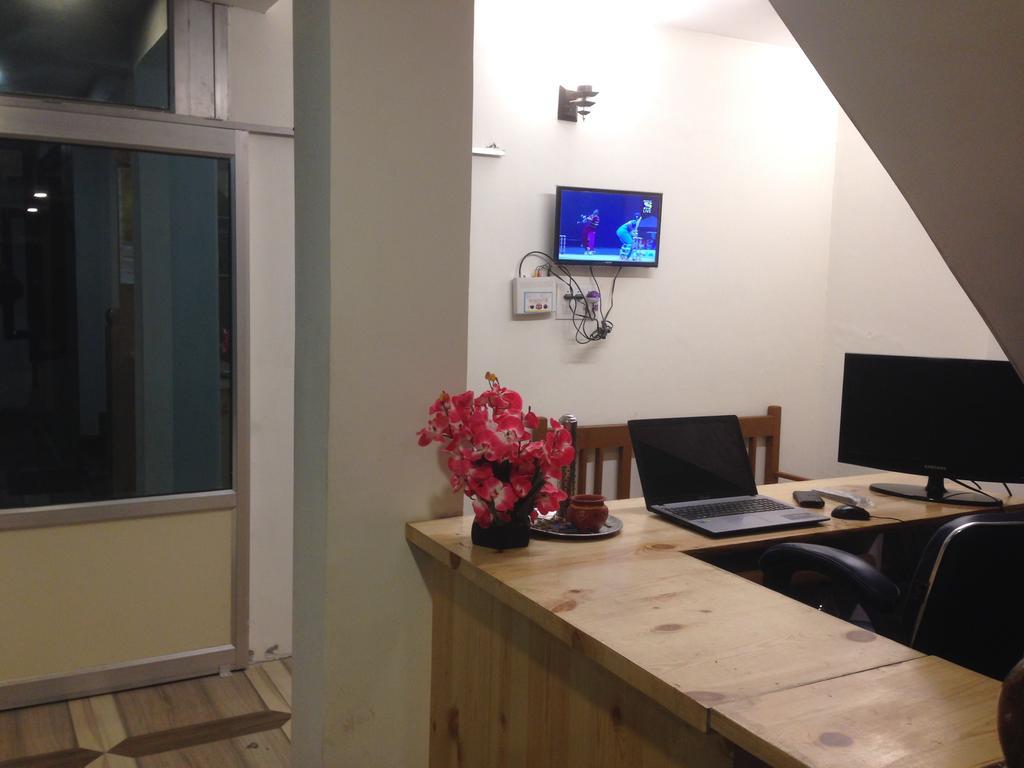 Akash Hills Hotel Manali  Luaran gambar